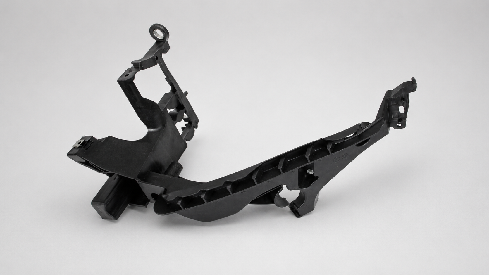 Audi A4 Sol Far Alt Braketi 8K0805607B (2013-2016)